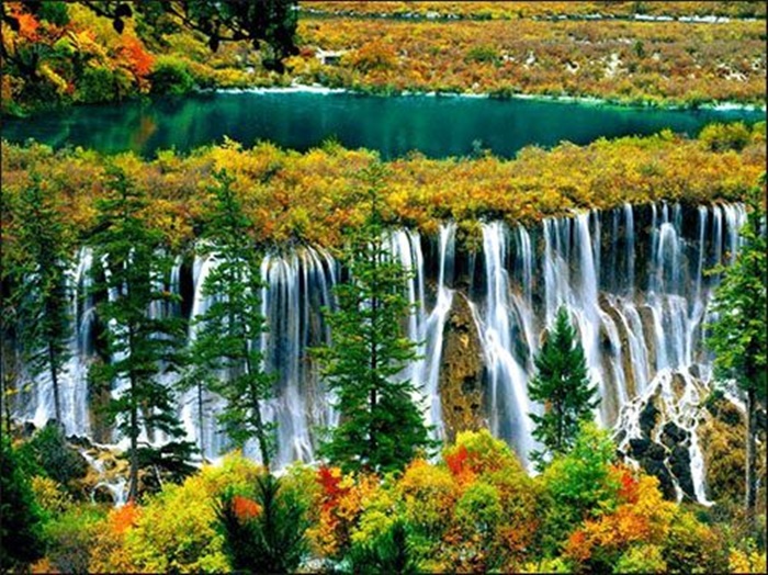 Những cảnh thiên nhiên thác chảy đẹp nhất thế giới 1