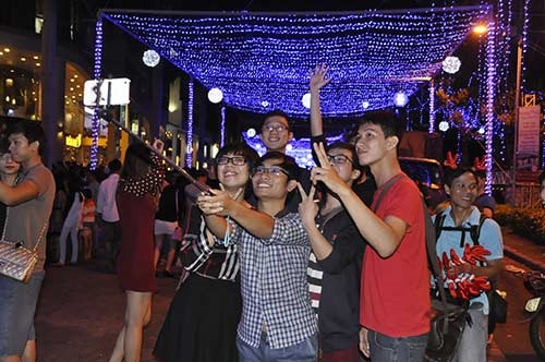Hình ảnh giáng sinh 2015 đẹp nhất tại Sài Gòn Hà Nội mới nhất 9