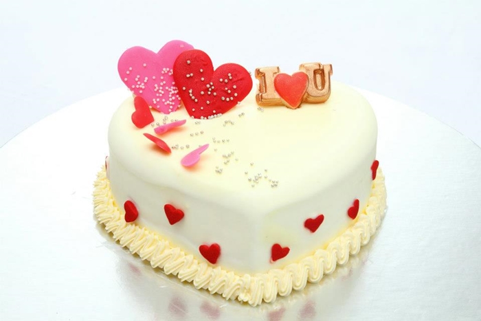 Bánh kem valentine ngọt ngào và lãng mạn để dành tặng cho một nửa của bạn 8