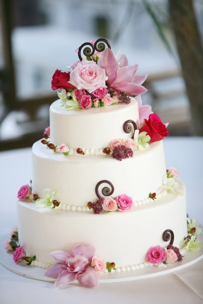 Tuyển tập bánh cưới đẹp rực rỡ và vô cùng lãng mạn dành cho bạn 4