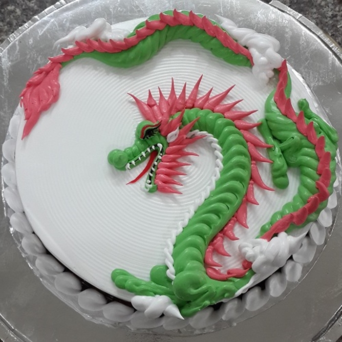 Những chiếc bánh sinh nhật hình con rồng trong vô cùng đáng yêu nhé 10