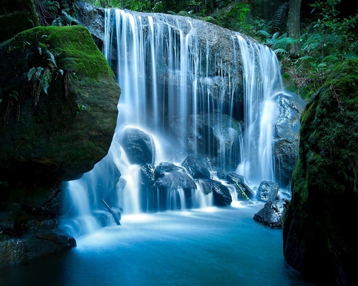 Những hình ảnh thiên nhiên với những dòng thác chảy vô cùng ấn tượng 10