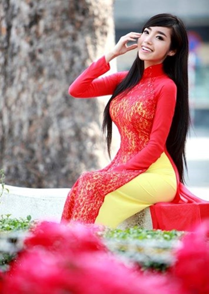 Bộ sưu tập hình ảnh girl xinh duyên dáng với chiếc áo dài truyền thống Việt Nam 8