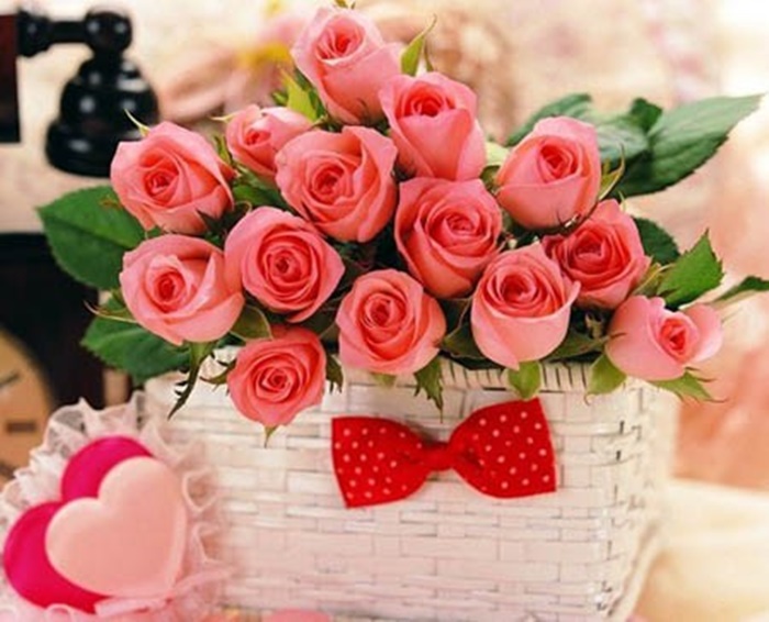 Những giỏ hoa hồng tình yêu dễ thương và xinh xắn dành tặng 20-10 5