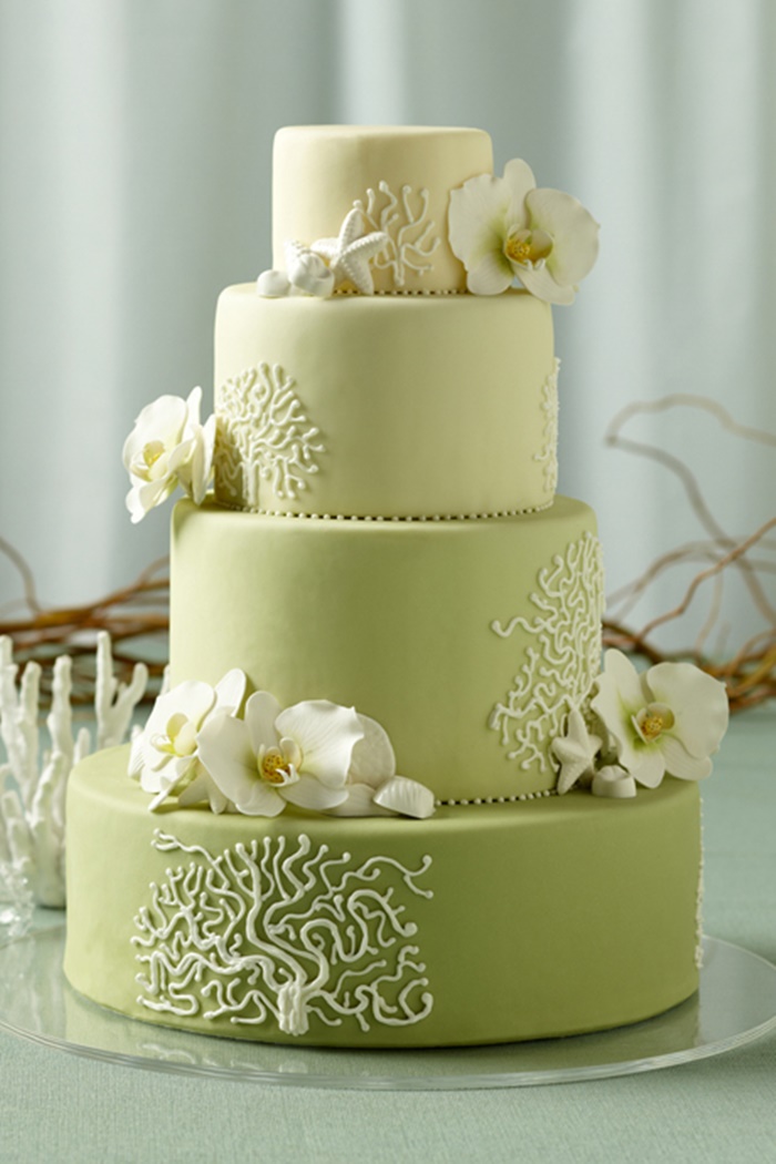 Những hình ảnh bánh kem cưới lãng mạn và dễ thương với màu xanh hi vọng nhé 2