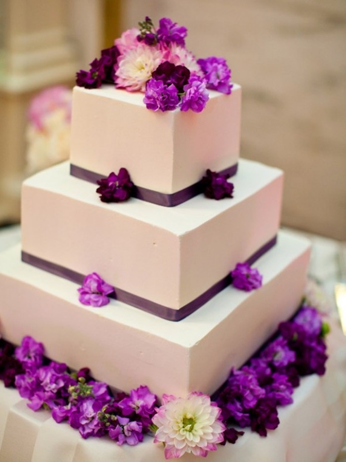 Những hình ảnh bánh kem cưới tuyệt đẹp và vô cùng lãng mạn với tông màu tím 1