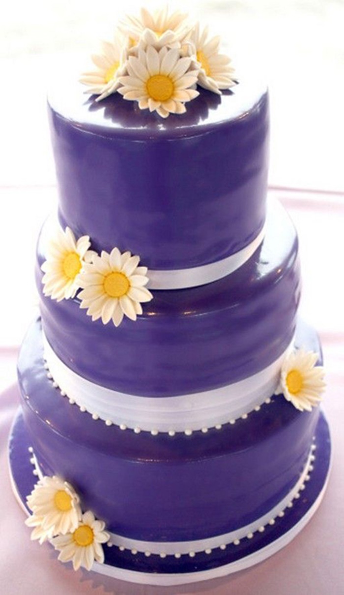 Những hình ảnh bánh kem cưới tuyệt đẹp và vô cùng lãng mạn với tông màu tím 11