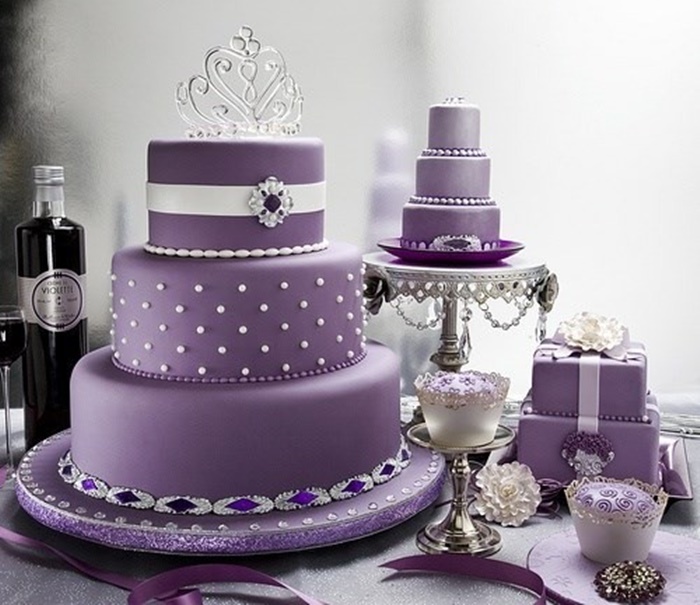 Những hình ảnh bánh kem cưới tuyệt đẹp và vô cùng lãng mạn với tông màu tím 5