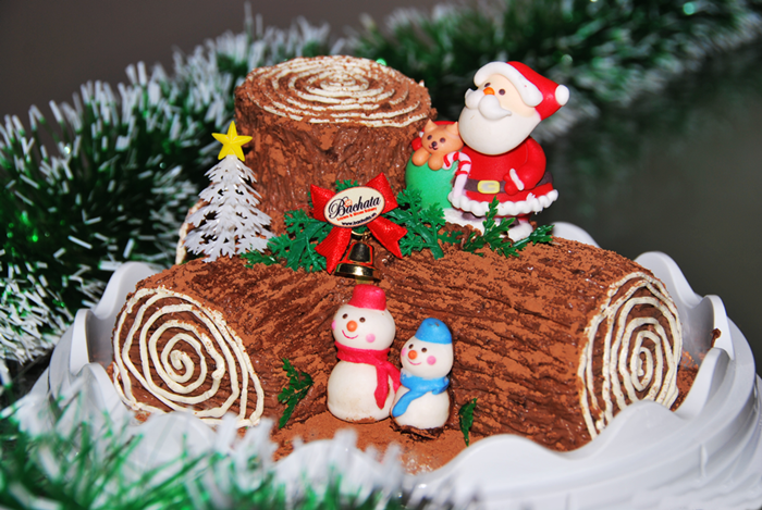 Những hình ảnh bánh kem hình khúc gỗ ấn tượng cho ngày Giáng Sinh 8