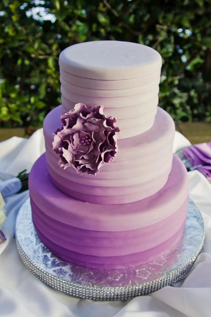 Những hình ảnh bánh sinh nhật màu tím dễ thương và vô cùng ấn tượng-9