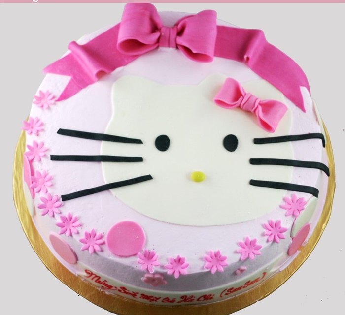 Những hình ảnh bánh sinh nhật Mèo Kitty dễ thương và đáng yêu 9