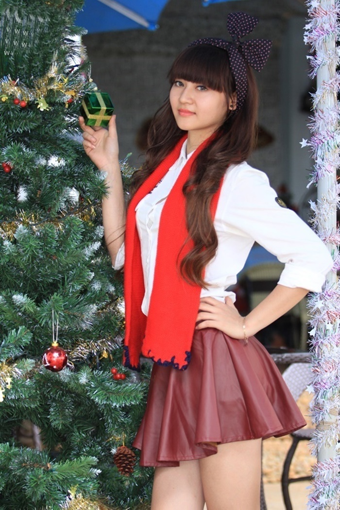 Những hình ảnh girl xinh dễ thương đáng yêu với trang phục đón Giáng Sinh 1