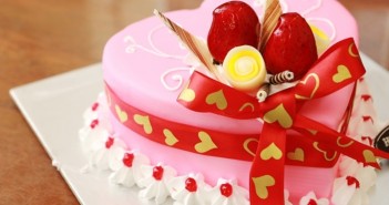 Những hình ảnh bánh sinh nhật hình trái tim tặng người yêu tuyệt đẹp 9