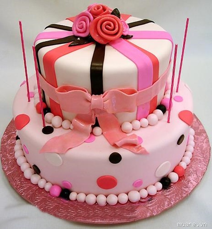 Những hình ảnh bánh sinh nhật màu hồng vô cùng dễ thương và lãng mạn 4