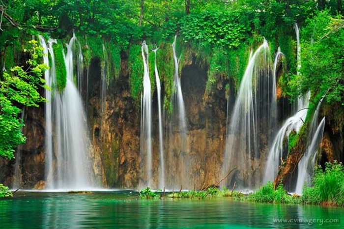 Những hình ảnh thác nước đẹp và vô cùng ấn tượng nhé 10