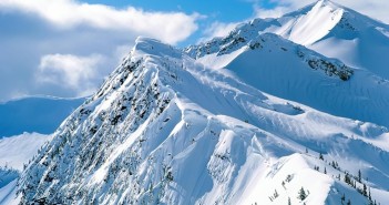Bộ sưu tập hình ảnh những ngọn núi tuyết băng giá đẹp ấn tượng 7