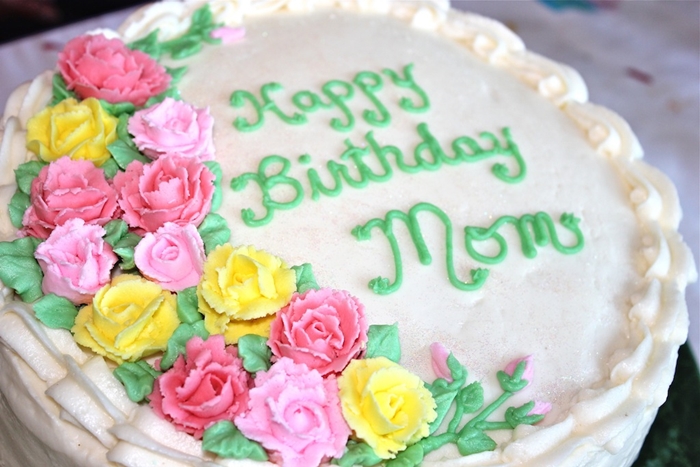 Những chiếc bánh sinh nhật nhật đẹp nhất để dành tặng cho mẹ yêu trong ngày sinh nhật 3