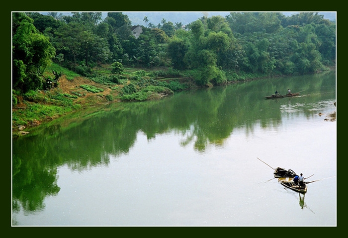 Tuyển tập hình ảnh dòng sông quê hương xanh ngắt và yên bình 5