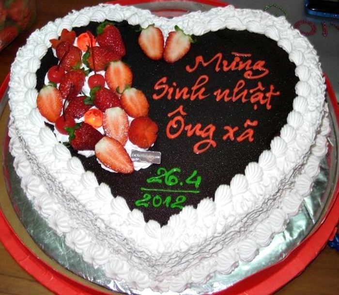 Tuyển tập những mẫu bánh sinh nhật dành tặng chồng vô cùng ý nghĩa và cực kì lãng mạn 5
