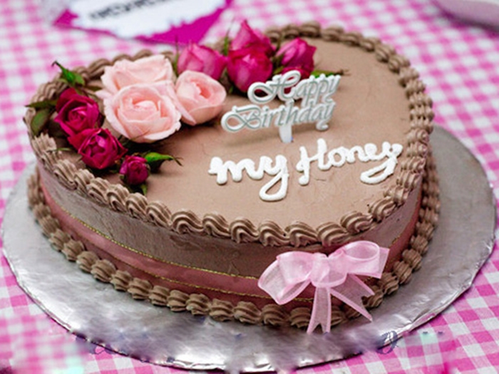Tuyển tập những mẫu bánh sinh nhật dành tặng vợ vô cùng ngọt ngào và ý nghĩa 3