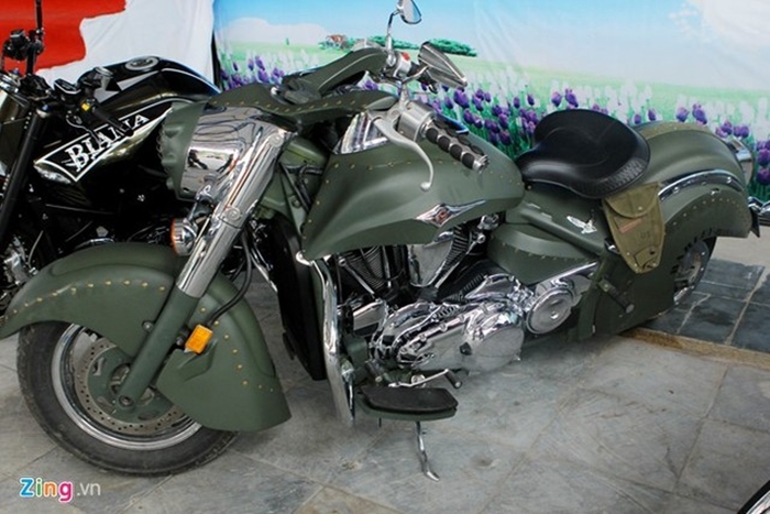 Hình ảnh những chiếc xe máy độ phong cách nhà binh cực ngầu dành cho người đam mê-3