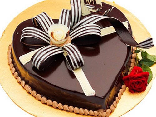 Hình ảnh bánh sinh nhật đẹp lung linh để tặng người yêu ý nghĩa ngọt ngào lãng mạn nhất 1
