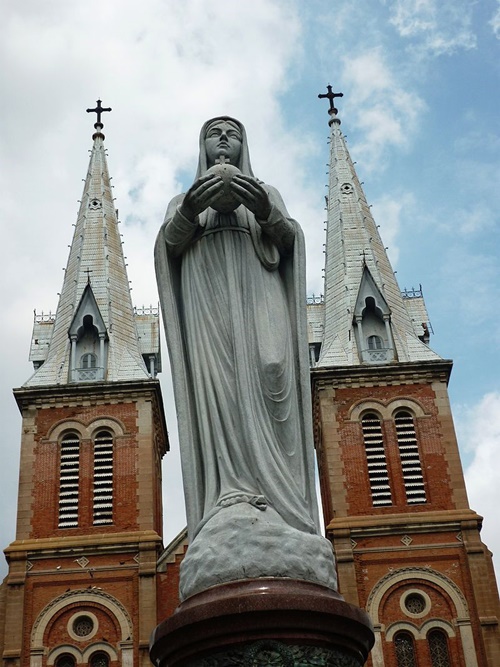 Nhà thờ đức bà Paris Sài Gòn là những tuyệt tác kiến trúc cần được bảo tồn 18