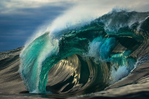 Hình ảnh biển đẹp với những cơn sóng cuộn tròn ấn tượng 20