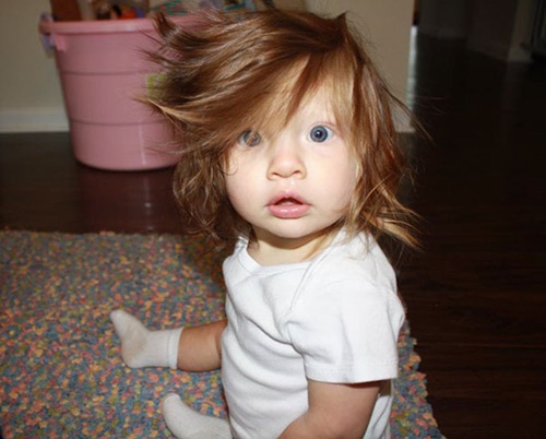 Hình baby dễ thương ngộ nghĩnh lovely với mái tóc độc đáo nhất thế giới 22